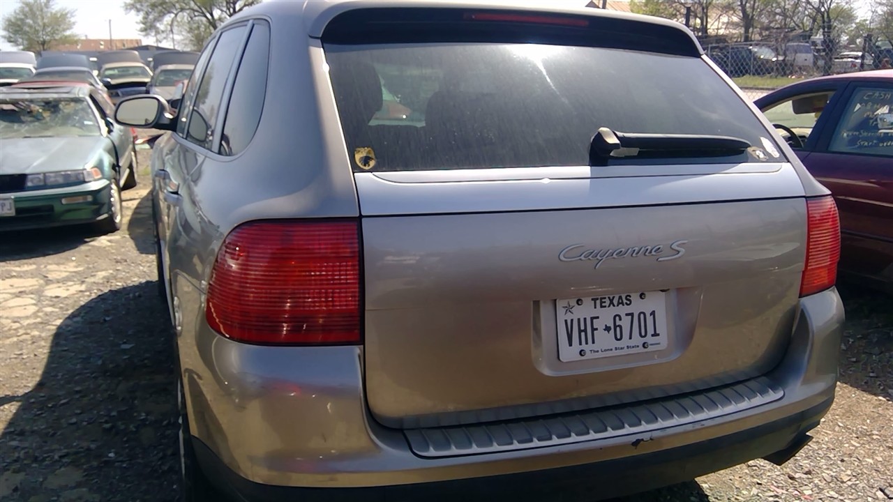 https://f005.backblazeb2.com/file/img-partshotlines-com/Inventory/EX366/Vehicle/10201_12.jpg