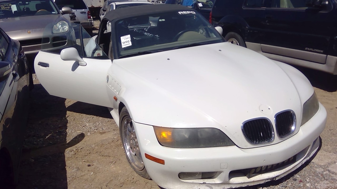 https://f005.backblazeb2.com/file/img-partshotlines-com/Inventory/EX366/Vehicle/10206_05.jpg