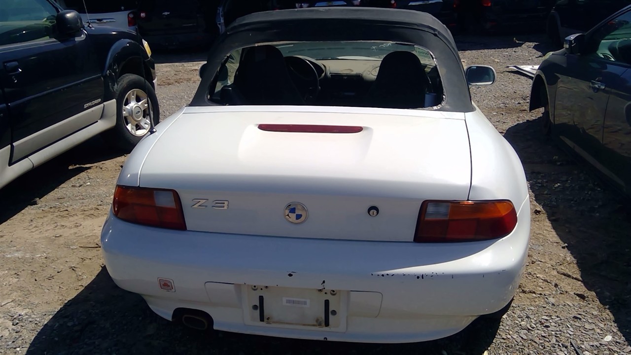 https://f005.backblazeb2.com/file/img-partshotlines-com/Inventory/EX366/Vehicle/10206_07.jpg