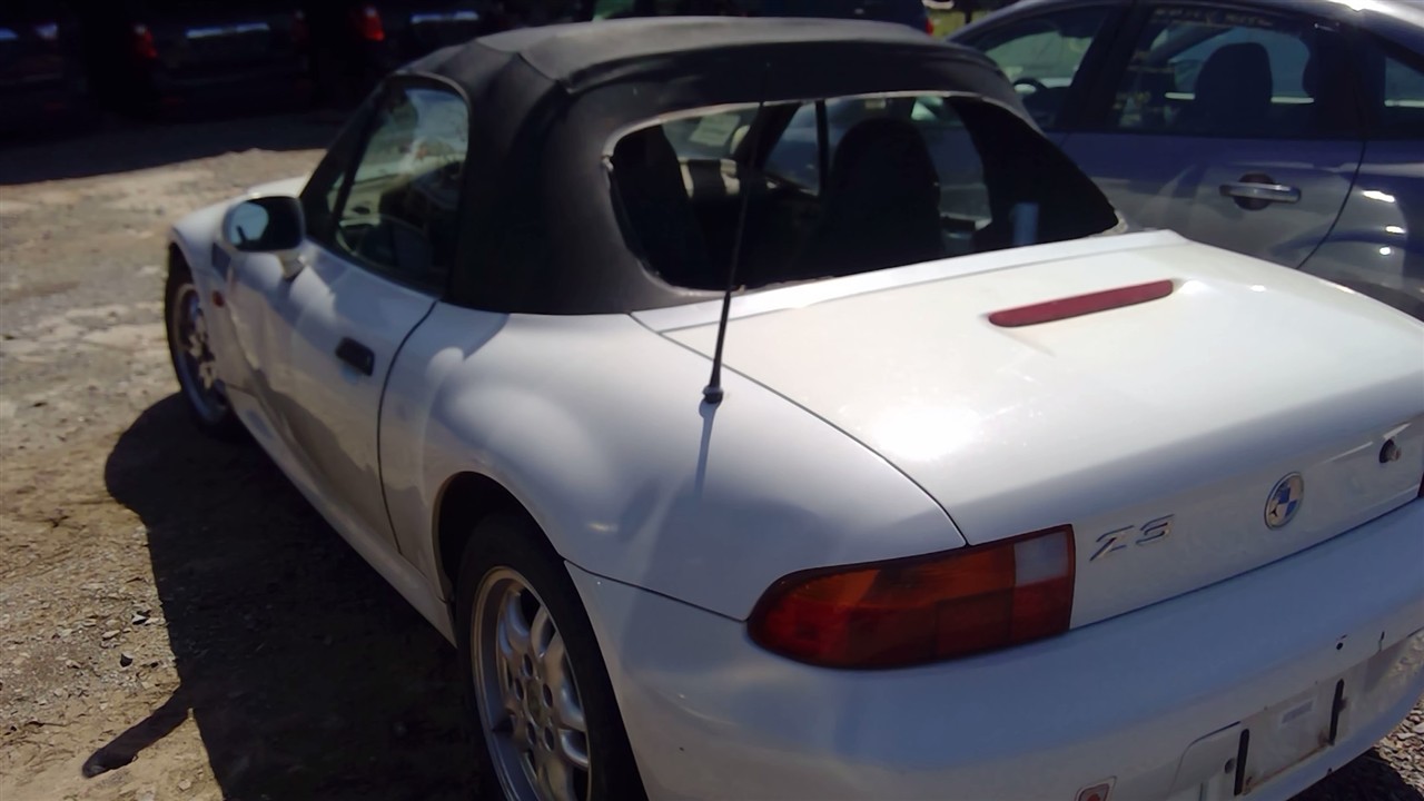 https://f005.backblazeb2.com/file/img-partshotlines-com/Inventory/EX366/Vehicle/10206_08.jpg