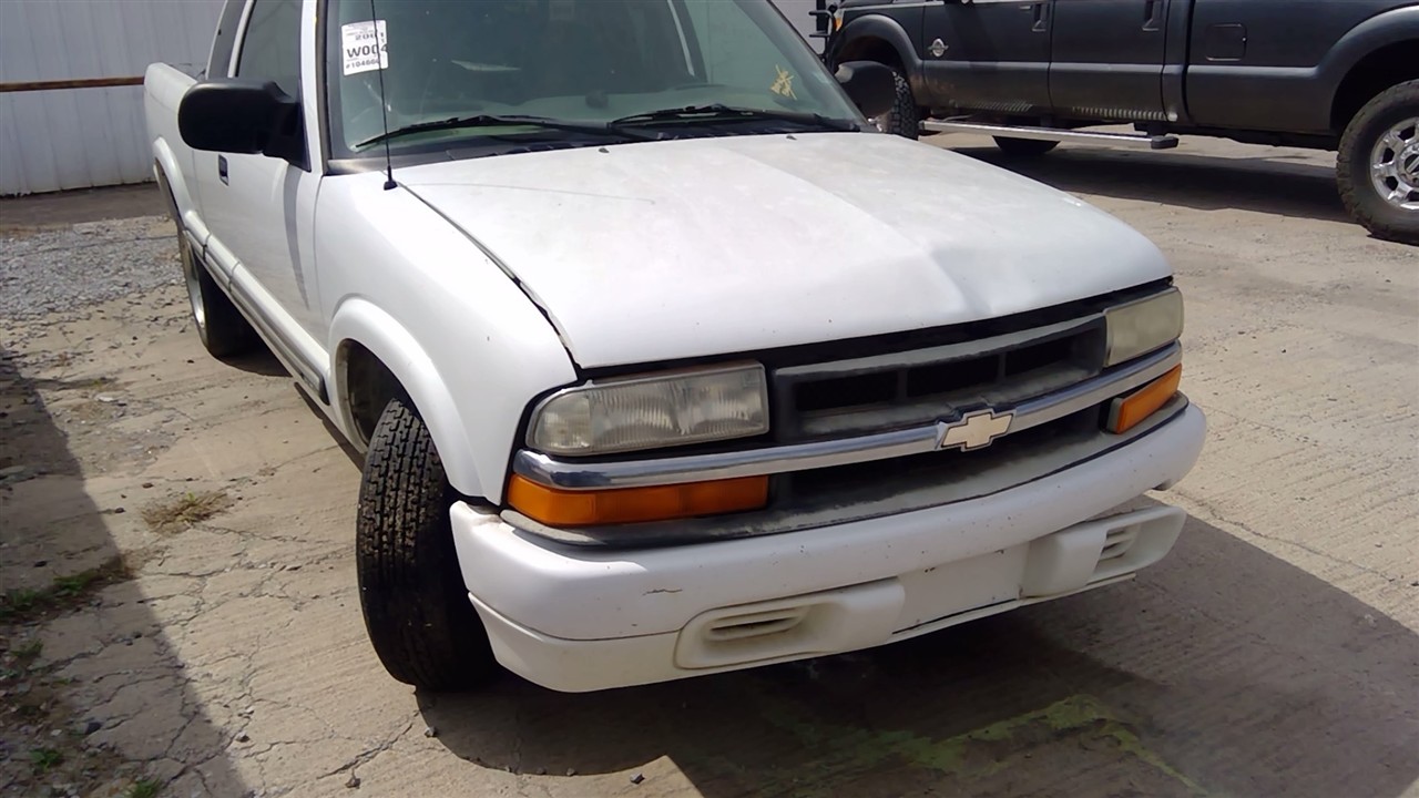 https://f005.backblazeb2.com/file/img-partshotlines-com/Inventory/EX366/Vehicle/10210_06.jpg