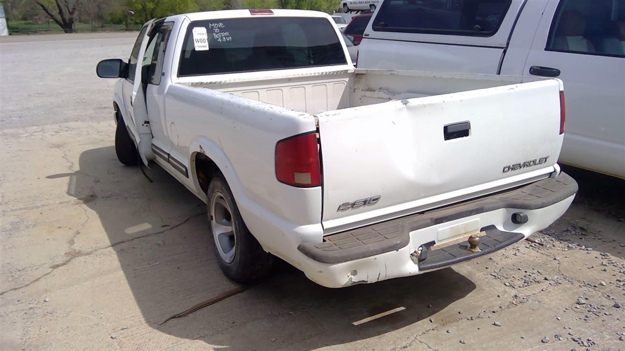 https://f005.backblazeb2.com/file/img-partshotlines-com/Inventory/EX366/Vehicle/10210_09.jpg