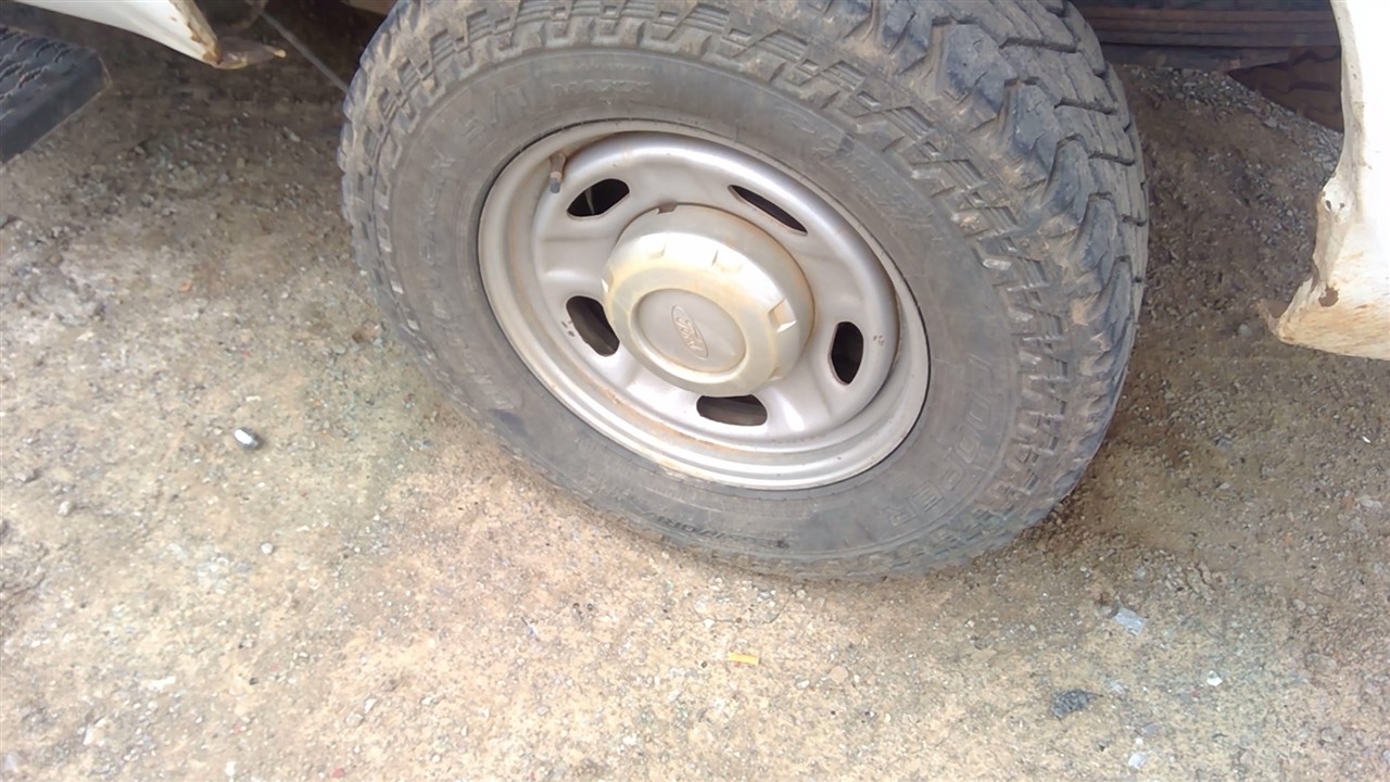 https://f005.backblazeb2.com/file/img-partshotlines-com/Inventory/EX366/Vehicle/10218_10.jpg