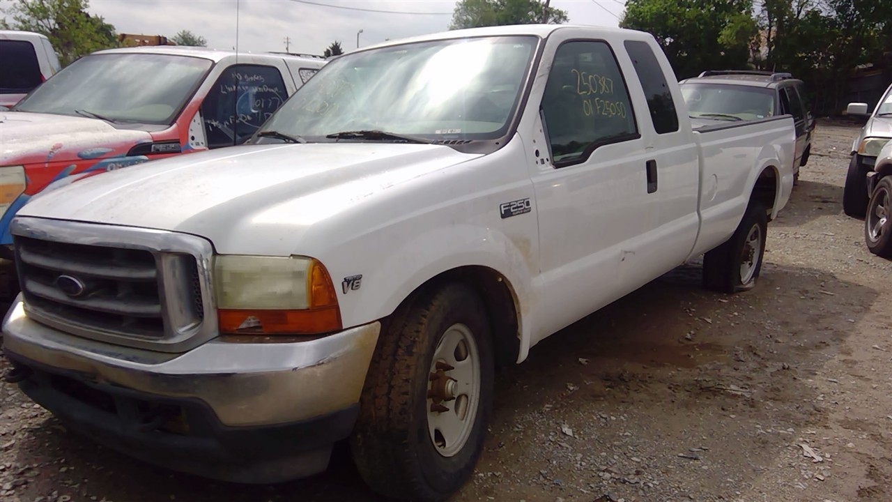 https://f005.backblazeb2.com/file/img-partshotlines-com/Inventory/EX366/Vehicle/10255_03.jpg
