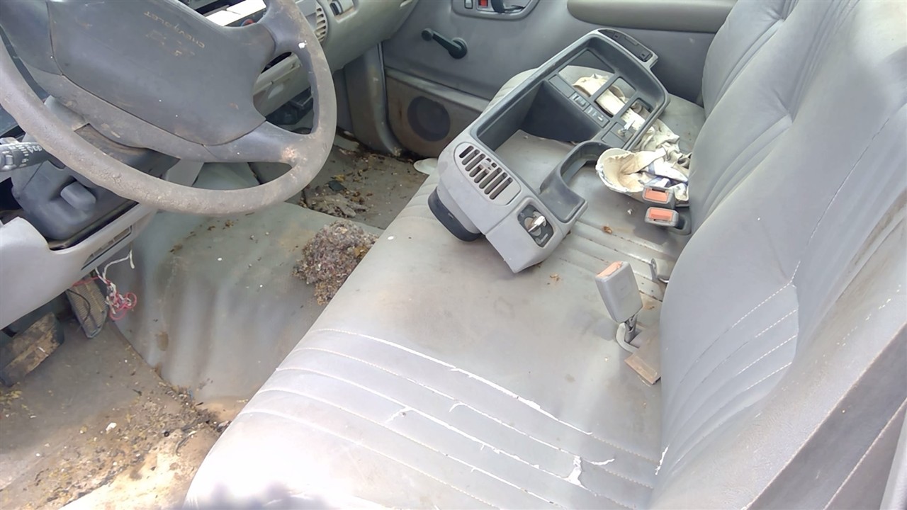 https://f005.backblazeb2.com/file/img-partshotlines-com/Inventory/EX366/Vehicle/10258_04.jpg