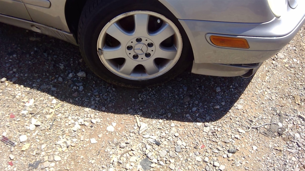 https://f005.backblazeb2.com/file/img-partshotlines-com/Inventory/EX366/Vehicle/10291_10.jpg