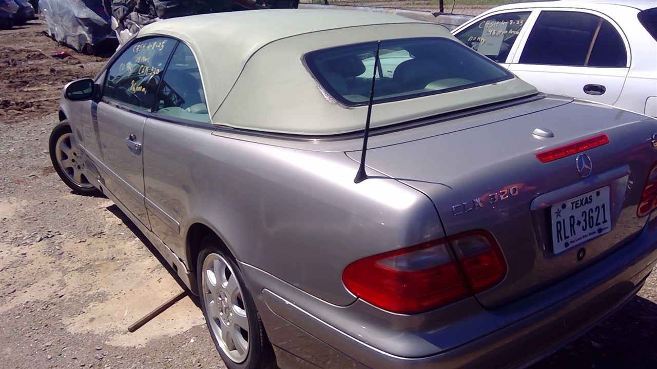 https://f005.backblazeb2.com/file/img-partshotlines-com/Inventory/EX366/Vehicle/10291_12.jpg