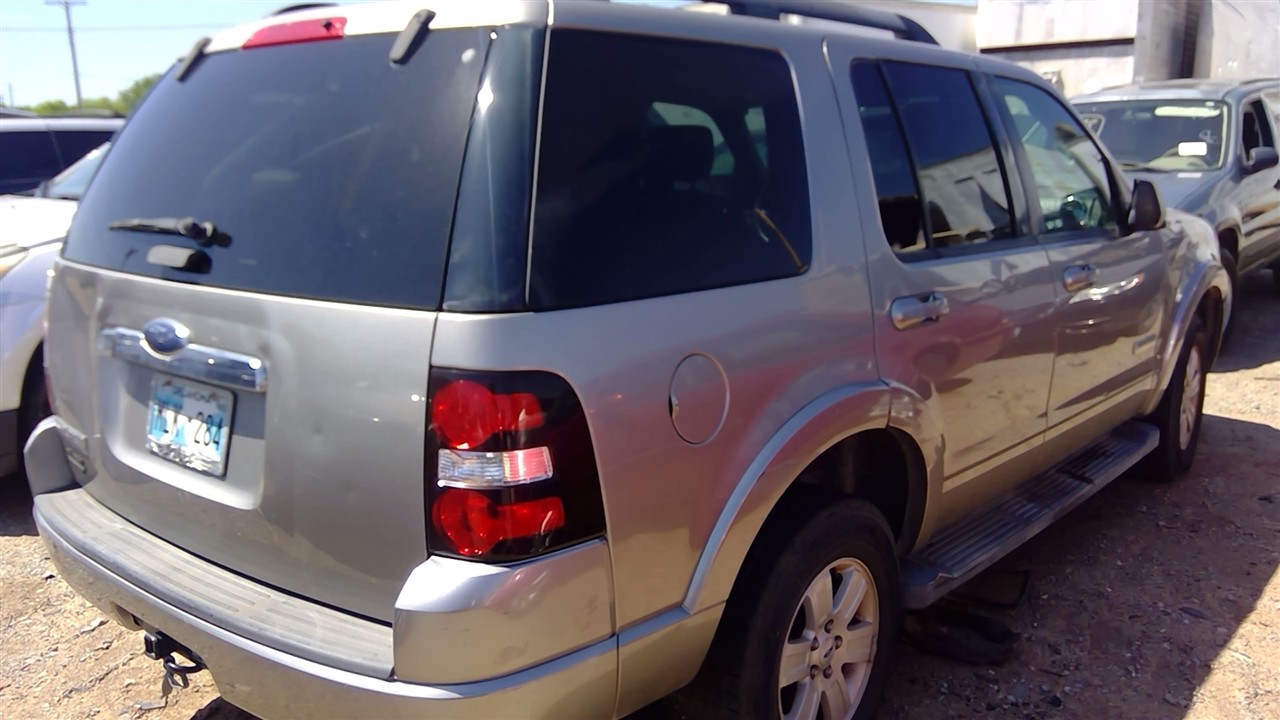 https://f005.backblazeb2.com/file/img-partshotlines-com/Inventory/EX366/Vehicle/10296_08.jpg
