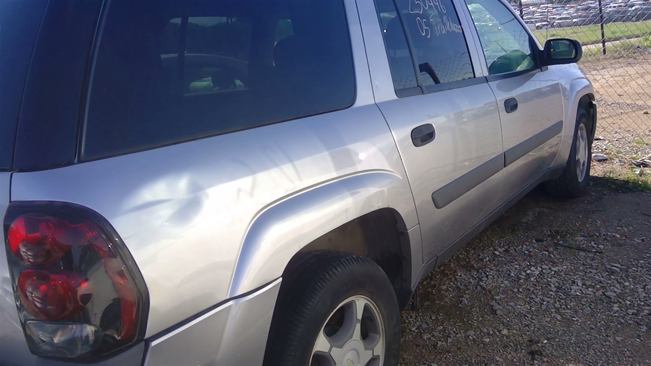 https://f005.backblazeb2.com/file/img-partshotlines-com/Inventory/EX366/Vehicle/10314_10.jpg