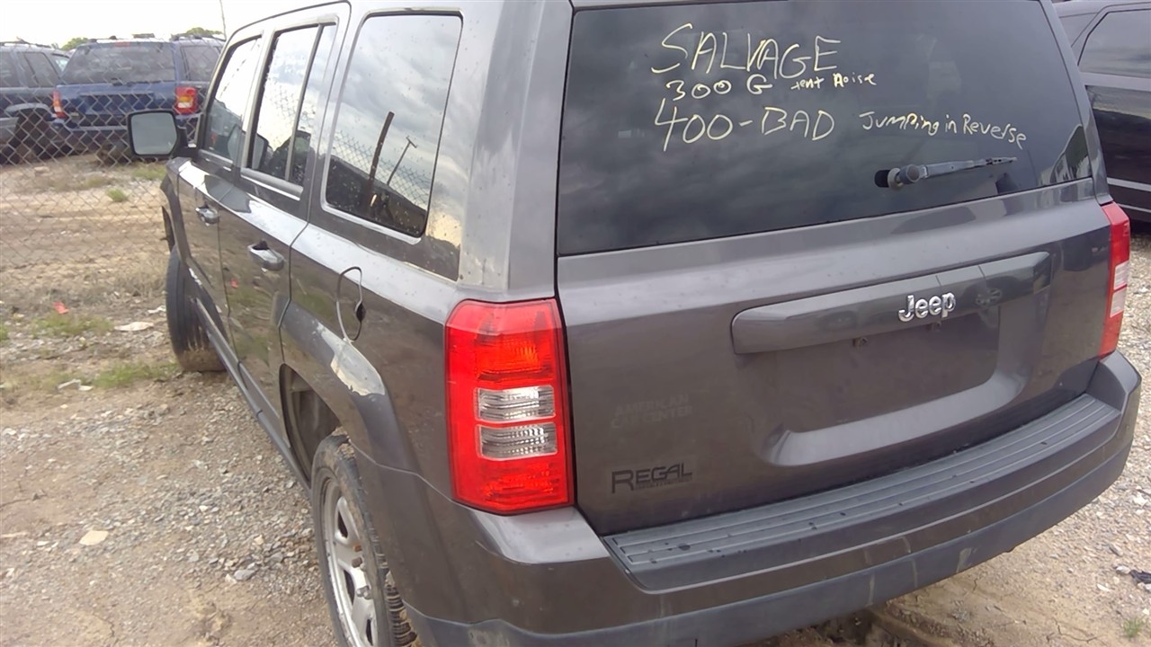 https://f005.backblazeb2.com/file/img-partshotlines-com/Inventory/EX366/Vehicle/10333_10.jpg