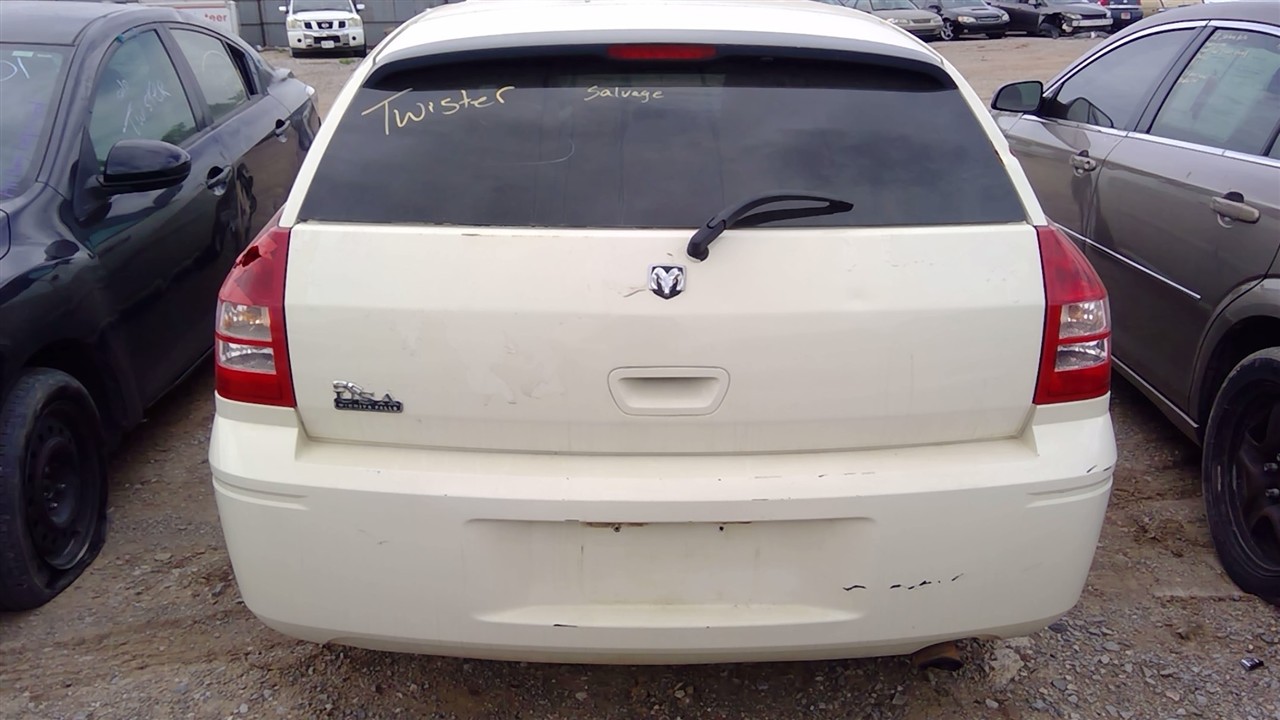 https://f005.backblazeb2.com/file/img-partshotlines-com/Inventory/EX366/Vehicle/10352_09.jpg