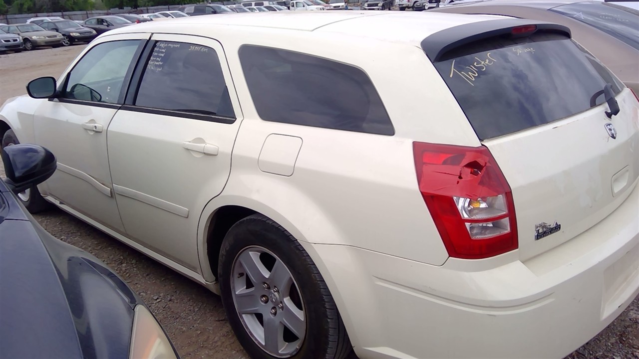 https://f005.backblazeb2.com/file/img-partshotlines-com/Inventory/EX366/Vehicle/10352_10.jpg