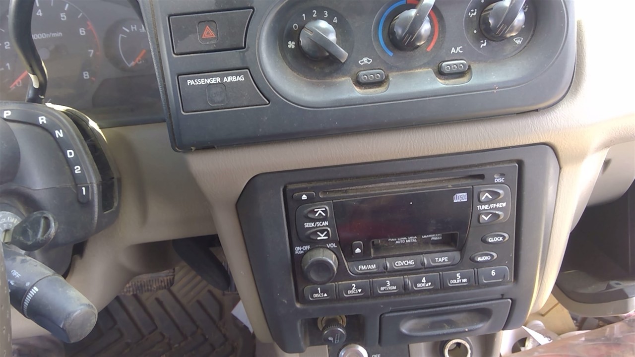 https://f005.backblazeb2.com/file/img-partshotlines-com/Inventory/EX366/Vehicle/10372_02.jpg