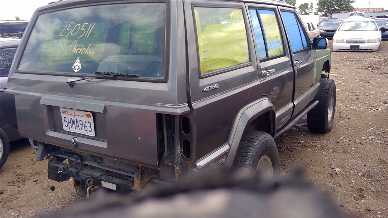 https://f005.backblazeb2.com/file/img-partshotlines-com/Inventory/EX366/Vehicle/10380_09.jpg