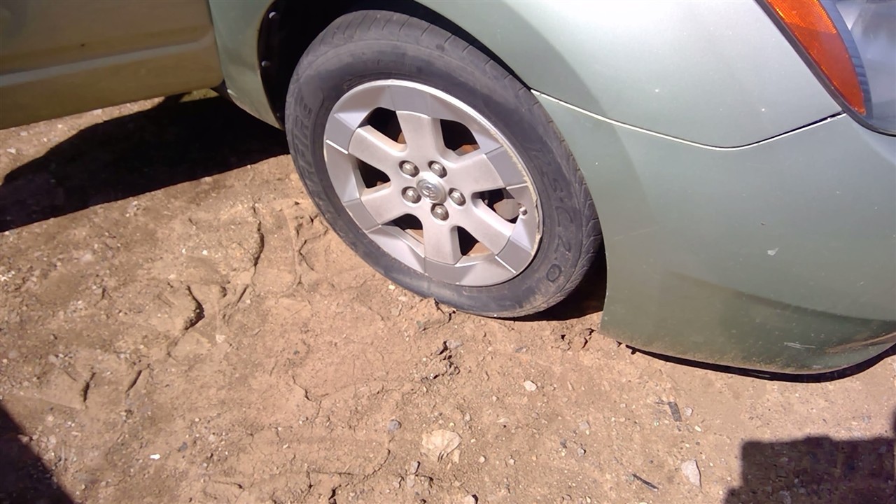 https://f005.backblazeb2.com/file/img-partshotlines-com/Inventory/EX366/Vehicle/10413_06.jpg