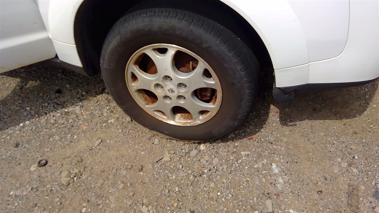 https://f005.backblazeb2.com/file/img-partshotlines-com/Inventory/EX366/Vehicle/10422_08.jpg
