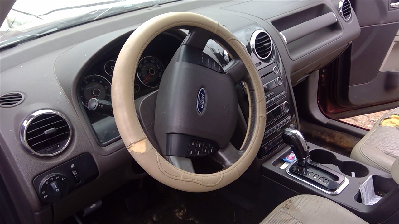 https://f005.backblazeb2.com/file/img-partshotlines-com/Inventory/EX366/Vehicle/10470_05.jpg