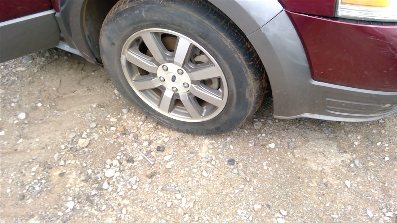 https://f005.backblazeb2.com/file/img-partshotlines-com/Inventory/EX366/Vehicle/10470_10.jpg