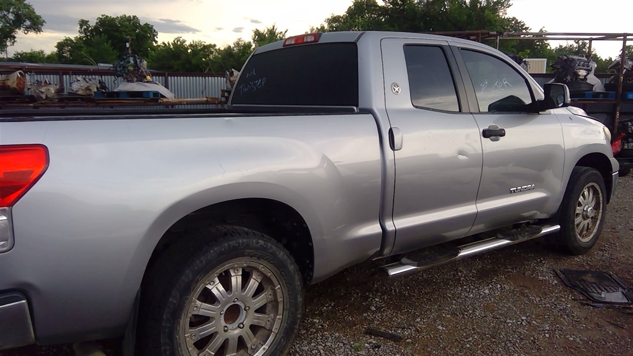 https://f005.backblazeb2.com/file/img-partshotlines-com/Inventory/EX366/Vehicle/10482_08.jpg