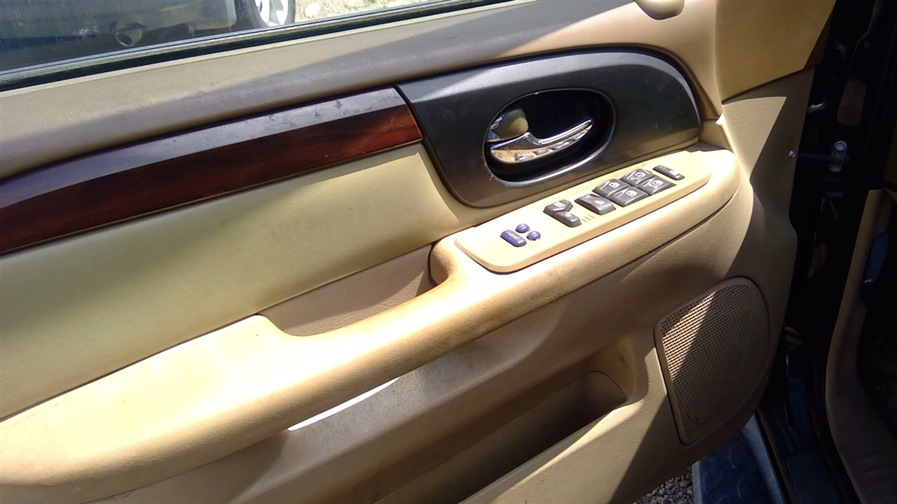 https://f005.backblazeb2.com/file/img-partshotlines-com/Inventory/EX366/Vehicle/10540_02.jpg
