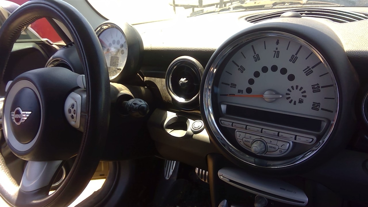 https://f005.backblazeb2.com/file/img-partshotlines-com/Inventory/EX366/Vehicle/10546_01.jpg
