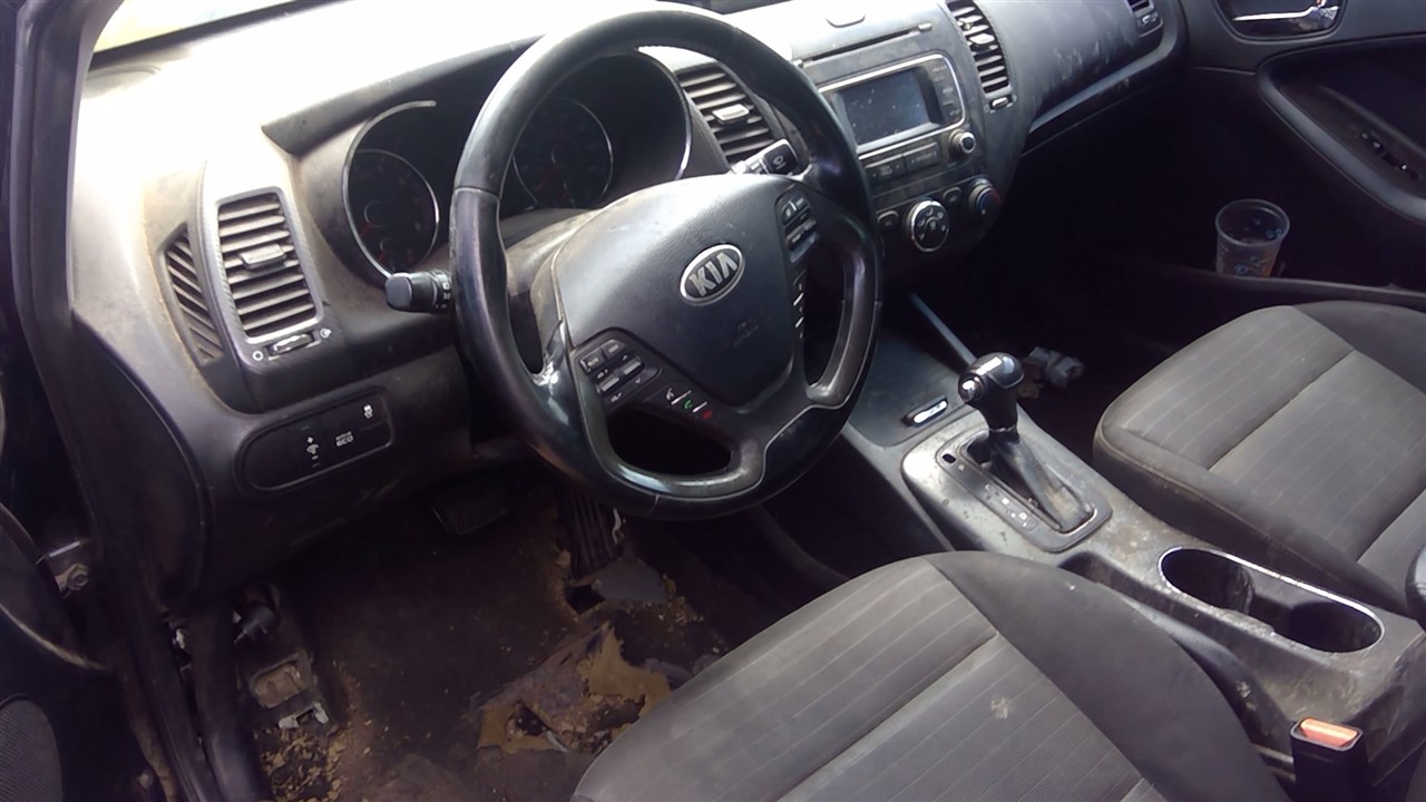 https://f005.backblazeb2.com/file/img-partshotlines-com/Inventory/EX366/Vehicle/10582_05.jpg