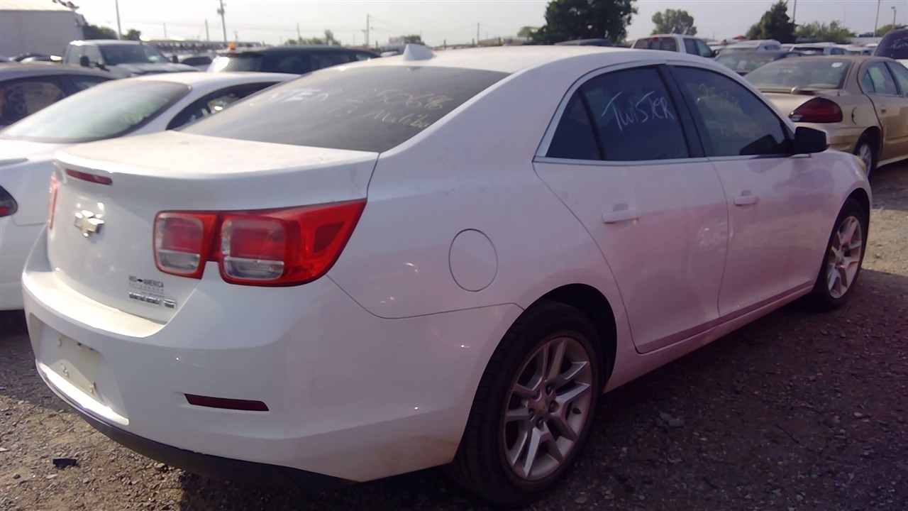 https://f005.backblazeb2.com/file/img-partshotlines-com/Inventory/EX366/Vehicle/10599_09.jpg