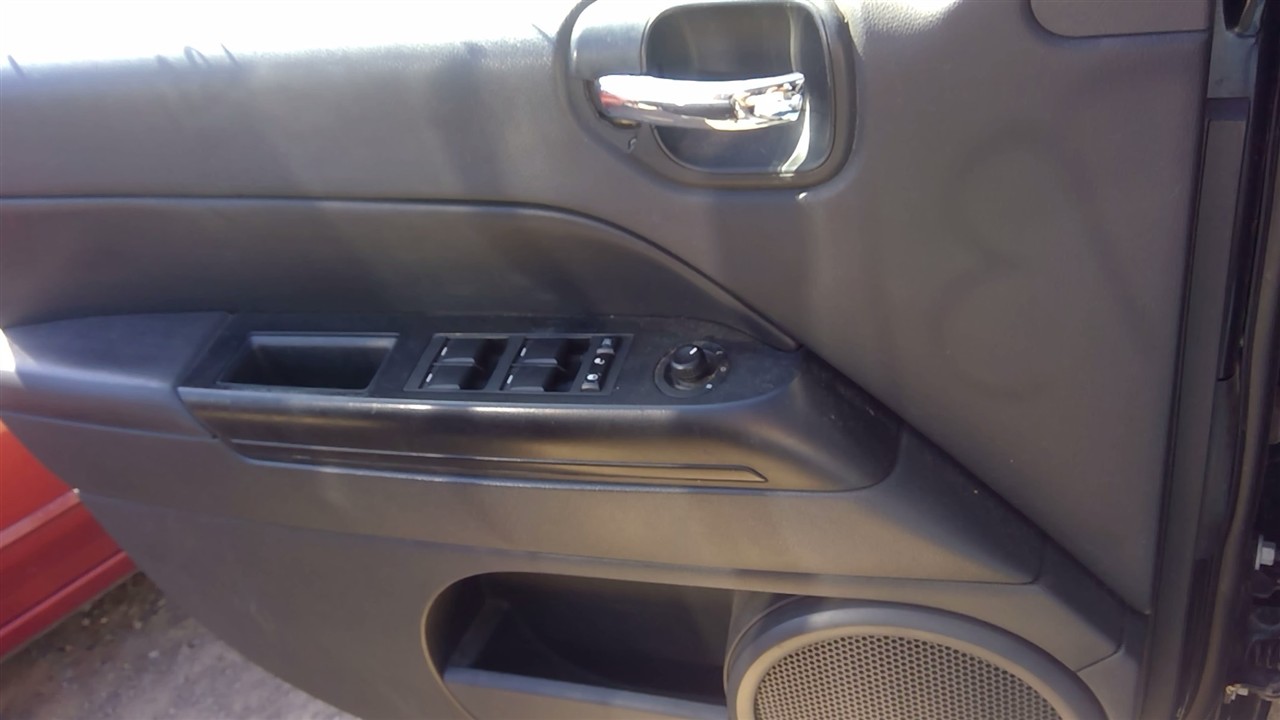https://f005.backblazeb2.com/file/img-partshotlines-com/Inventory/EX366/Vehicle/10602_04.jpg
