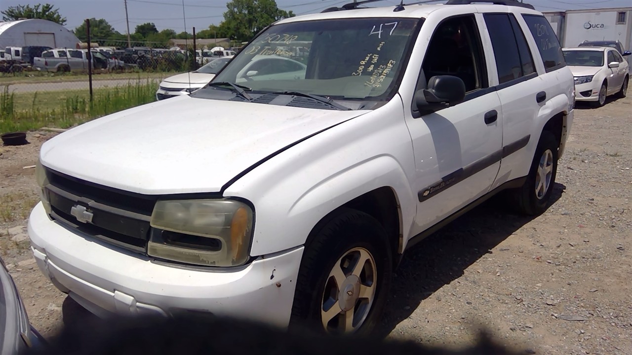 https://f005.backblazeb2.com/file/img-partshotlines-com/Inventory/EX366/Vehicle/10619_10.jpg