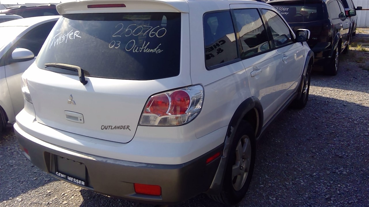 https://f005.backblazeb2.com/file/img-partshotlines-com/Inventory/EX366/Vehicle/10631_07.jpg