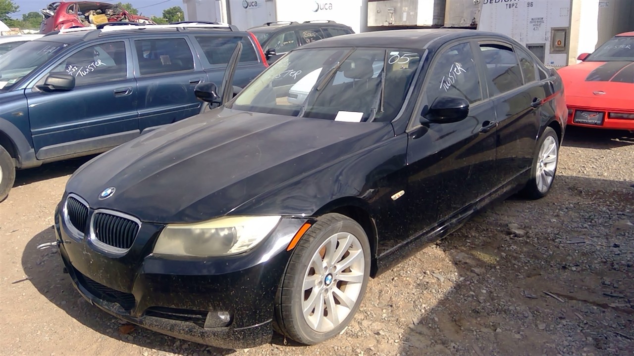 https://f005.backblazeb2.com/file/img-partshotlines-com/Inventory/EX366/Vehicle/10654_05.jpg