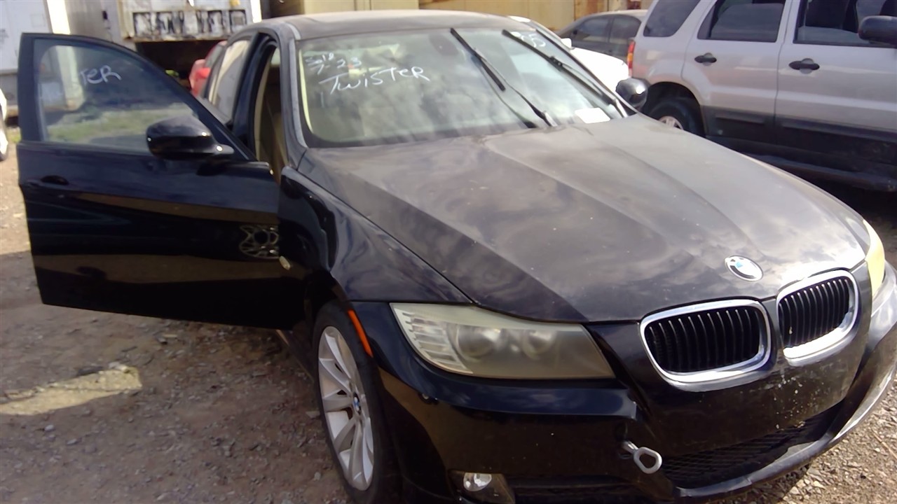 https://f005.backblazeb2.com/file/img-partshotlines-com/Inventory/EX366/Vehicle/10654_06.jpg