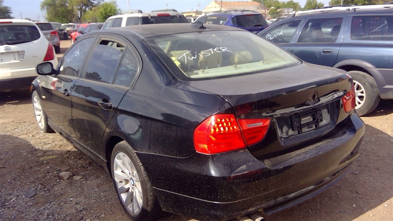 https://f005.backblazeb2.com/file/img-partshotlines-com/Inventory/EX366/Vehicle/10654_09.jpg