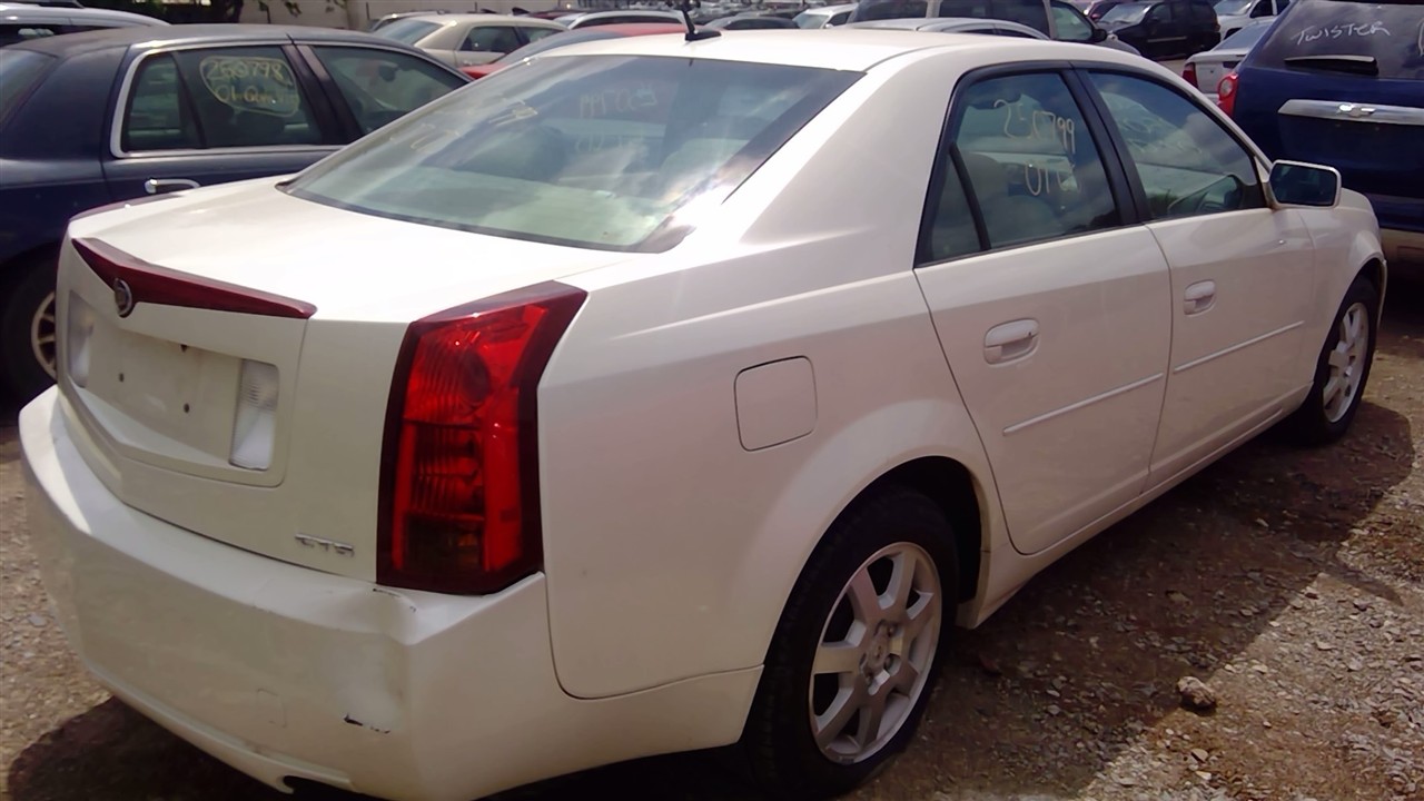 https://f005.backblazeb2.com/file/img-partshotlines-com/Inventory/EX366/Vehicle/10669_10.jpg