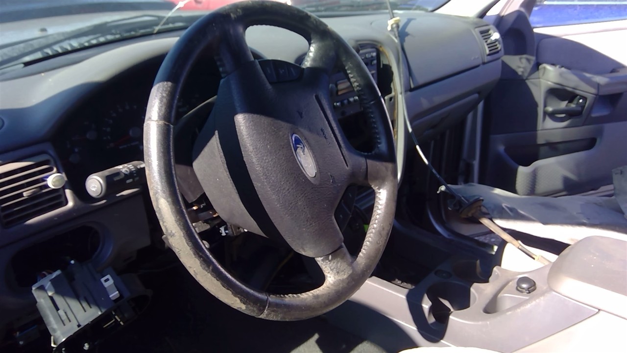 https://f005.backblazeb2.com/file/img-partshotlines-com/Inventory/EX366/Vehicle/10677_02.jpg