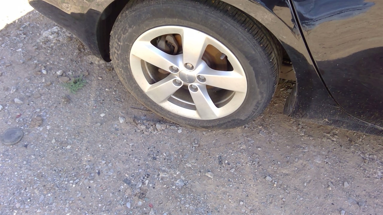 https://f005.backblazeb2.com/file/img-partshotlines-com/Inventory/EX366/Vehicle/10712_08.jpg