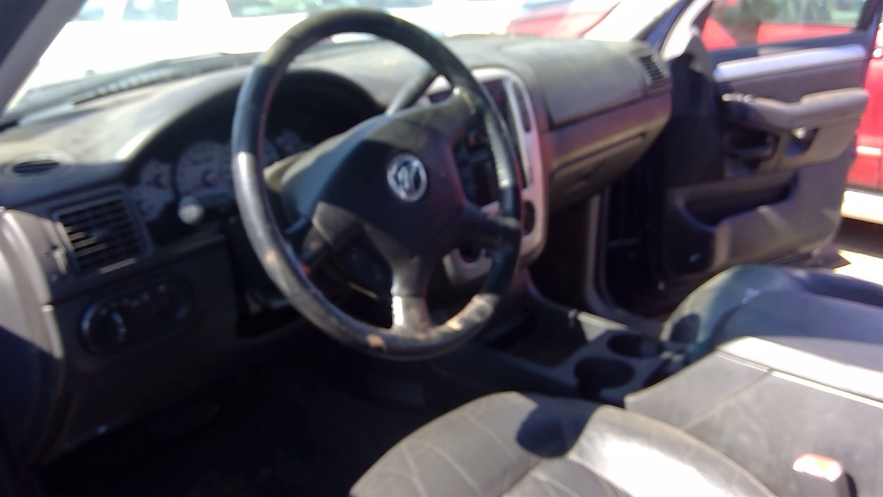 https://f005.backblazeb2.com/file/img-partshotlines-com/Inventory/EX366/Vehicle/10726_02.jpg