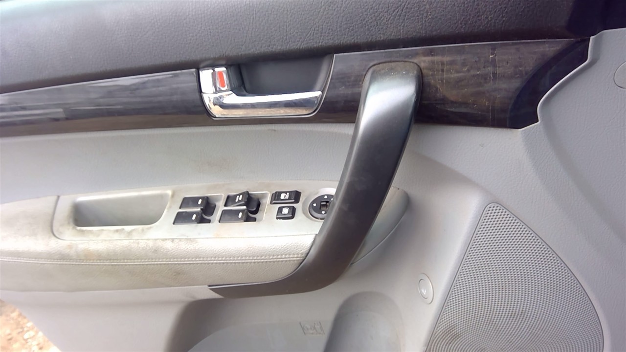 https://f005.backblazeb2.com/file/img-partshotlines-com/Inventory/EX366/Vehicle/10755_05.jpg