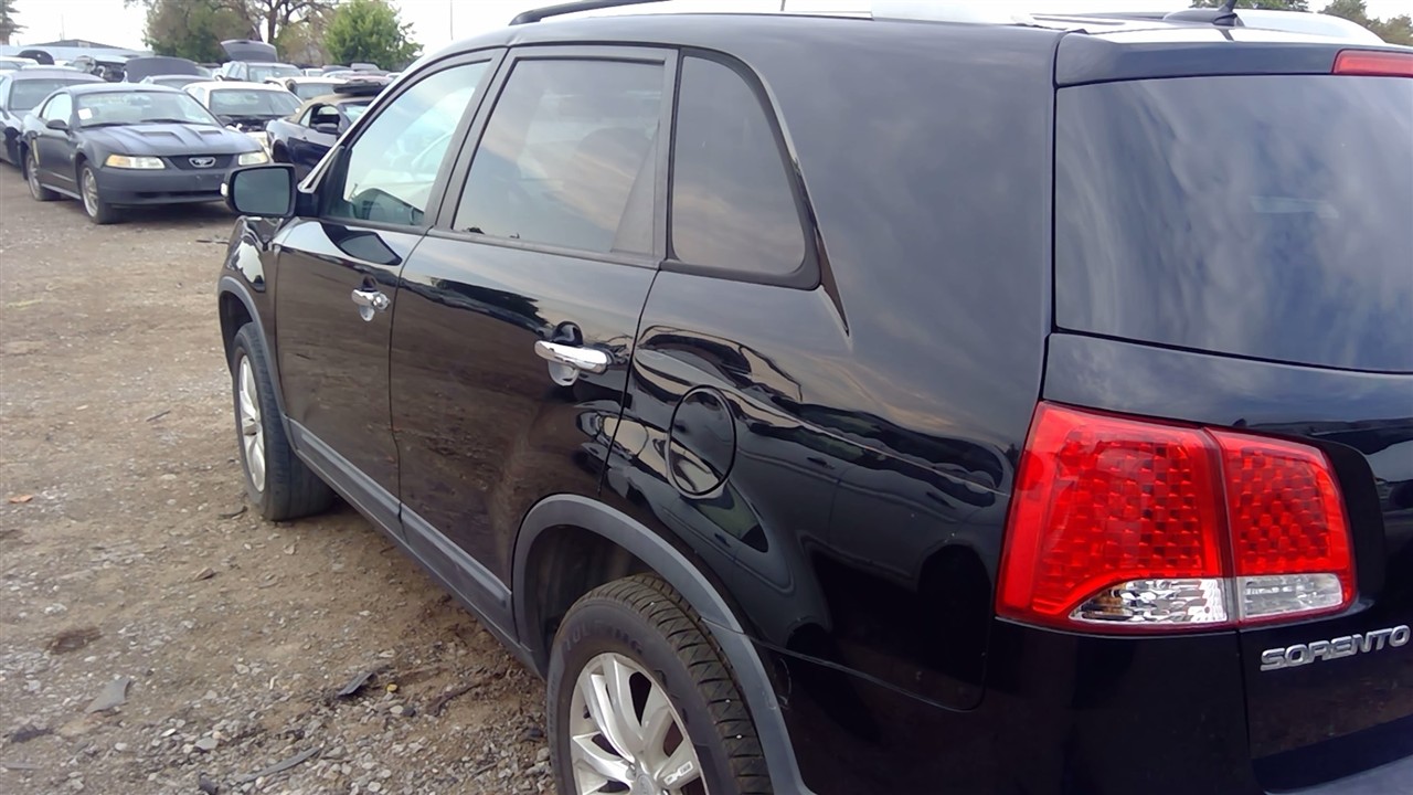 https://f005.backblazeb2.com/file/img-partshotlines-com/Inventory/EX366/Vehicle/10755_11.jpg