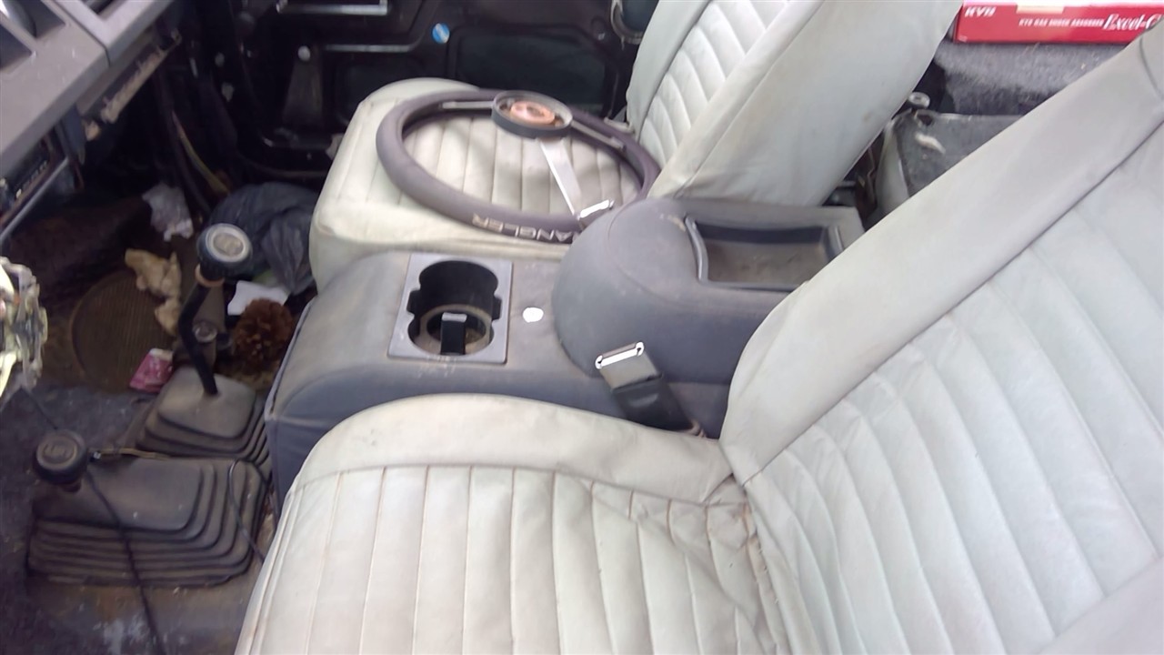 https://f005.backblazeb2.com/file/img-partshotlines-com/Inventory/EX366/Vehicle/10764_02.jpg