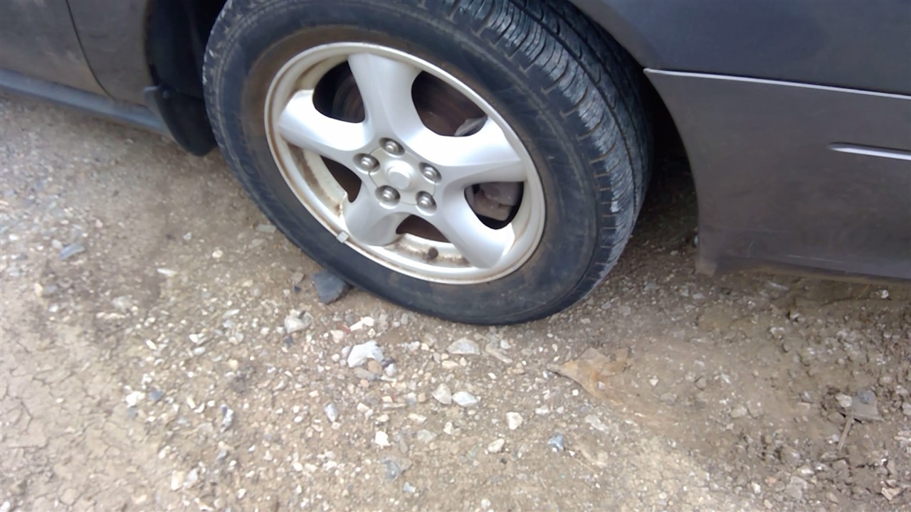 https://f005.backblazeb2.com/file/img-partshotlines-com/Inventory/EX366/Vehicle/10784_07.jpg