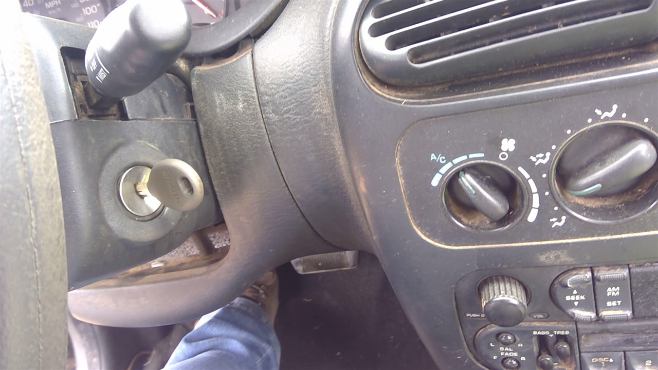 https://f005.backblazeb2.com/file/img-partshotlines-com/Inventory/EX366/Vehicle/10803_01.jpg