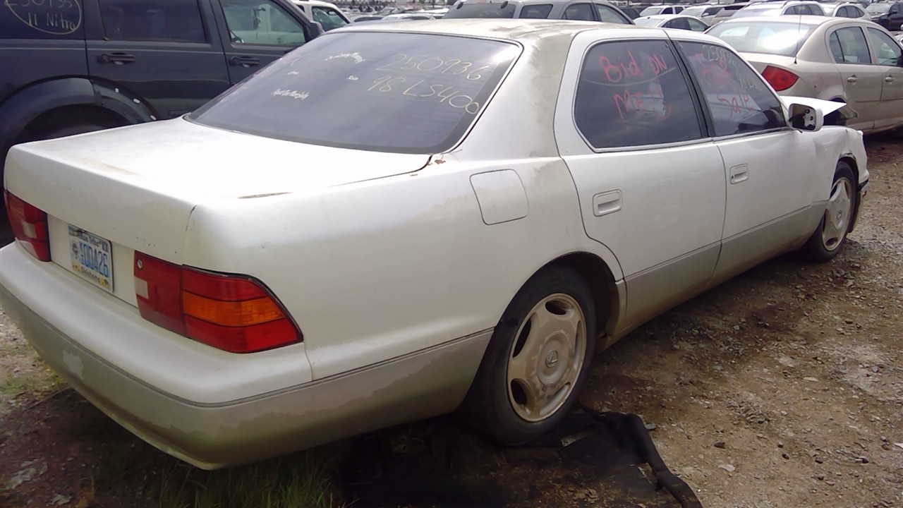 https://f005.backblazeb2.com/file/img-partshotlines-com/Inventory/EX366/Vehicle/10808_06.jpg