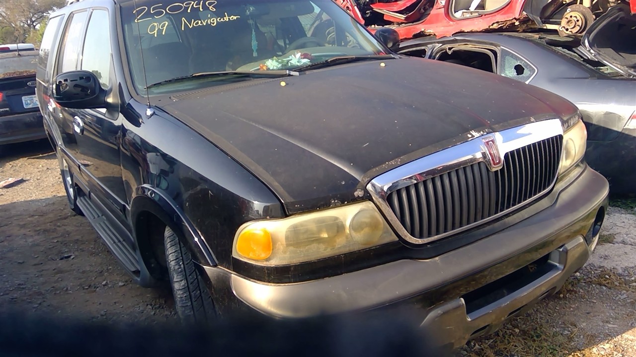 https://f005.backblazeb2.com/file/img-partshotlines-com/Inventory/EX366/Vehicle/10820_05.jpg