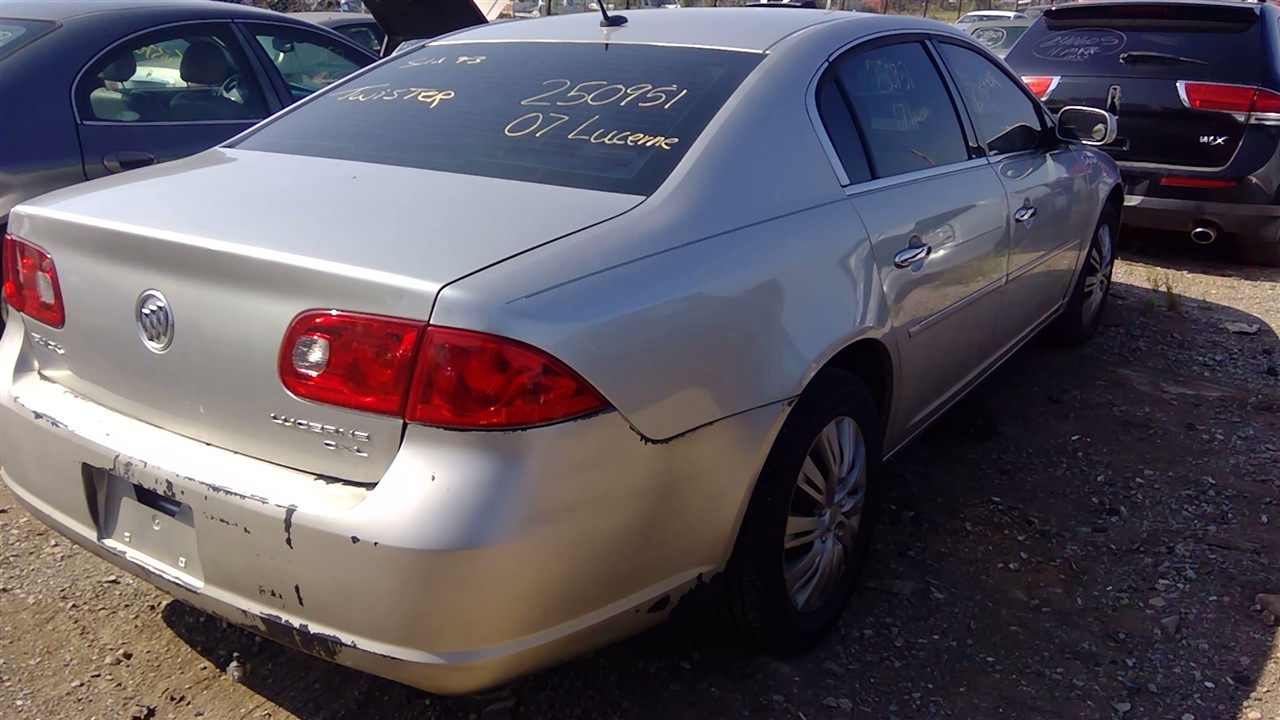 https://f005.backblazeb2.com/file/img-partshotlines-com/Inventory/EX366/Vehicle/10823_07.jpg