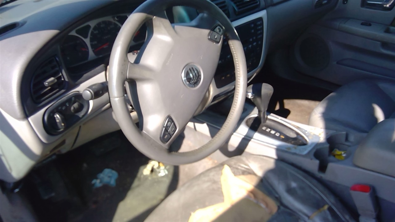 https://f005.backblazeb2.com/file/img-partshotlines-com/Inventory/EX366/Vehicle/10824_04.jpg
