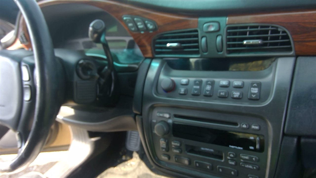 https://f005.backblazeb2.com/file/img-partshotlines-com/Inventory/EX366/Vehicle/10825_01.jpg