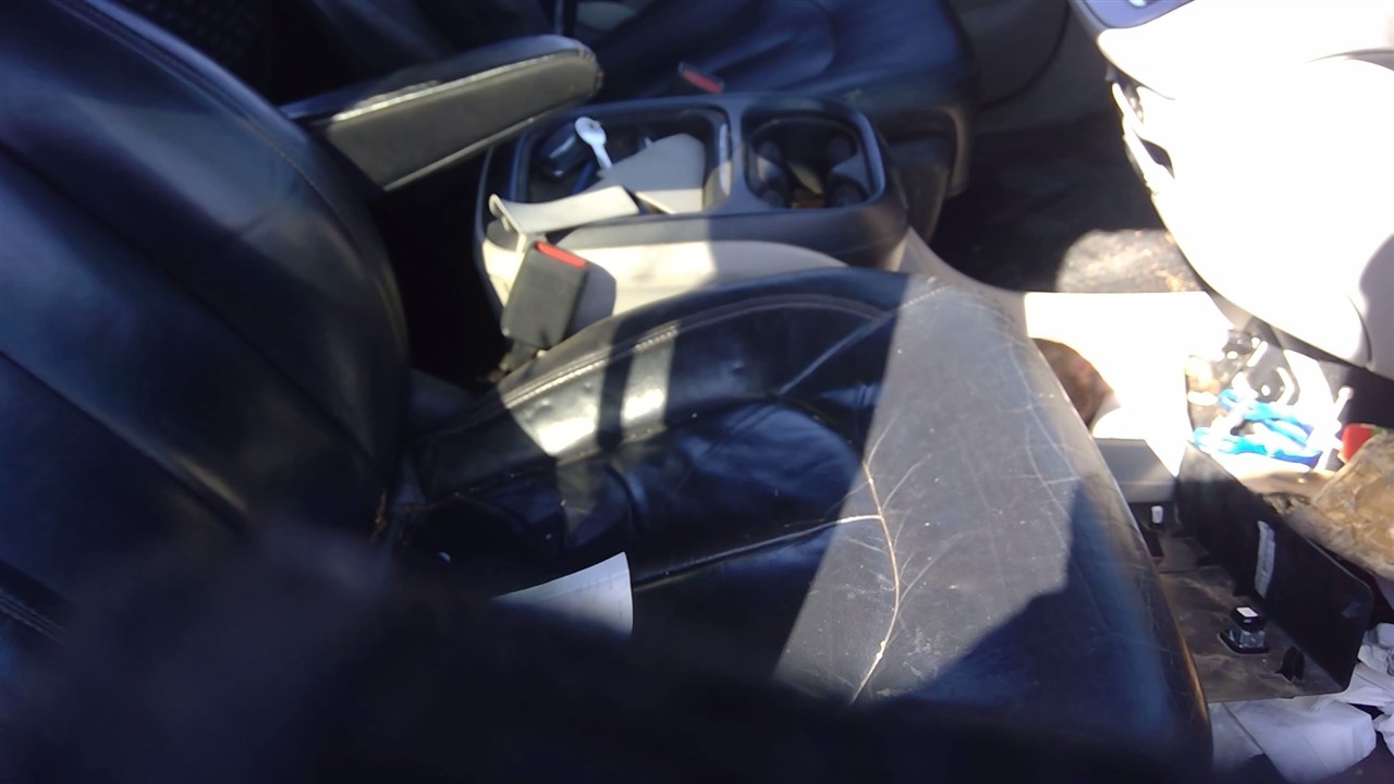 https://f005.backblazeb2.com/file/img-partshotlines-com/Inventory/EX366/Vehicle/10828_05.jpg