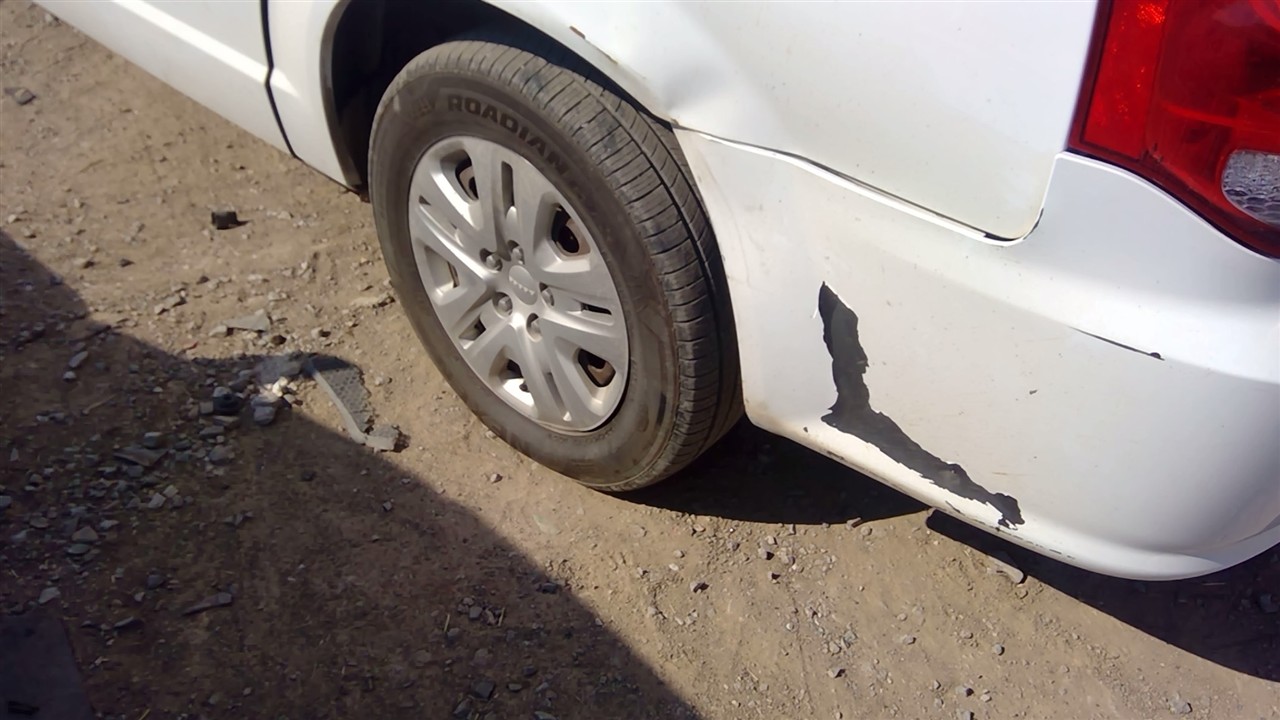 https://f005.backblazeb2.com/file/img-partshotlines-com/Inventory/EX366/Vehicle/10841_08.jpg