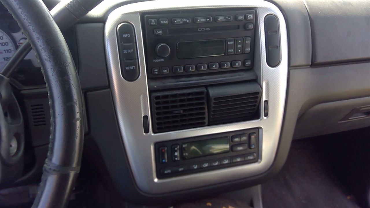 https://f005.backblazeb2.com/file/img-partshotlines-com/Inventory/EX366/Vehicle/10844_01.jpg